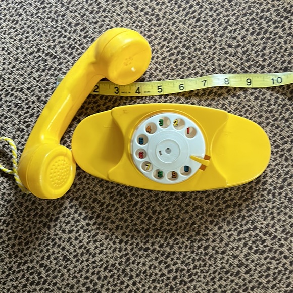 Vintage Toy Telephone - Picture 2 of 4